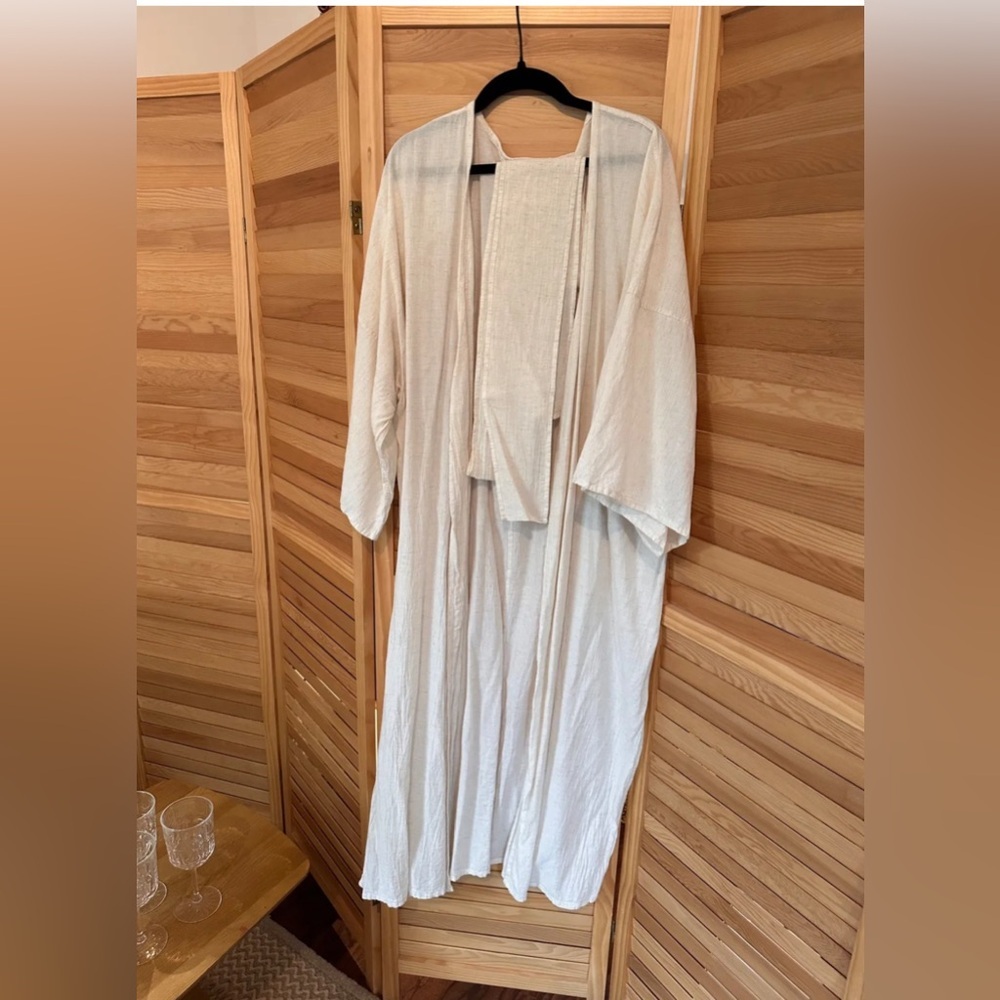 ⚛️ Avy & Co. ⚛️Long PETA Cape AU One Size Buttermil - Picture 3 of 5
